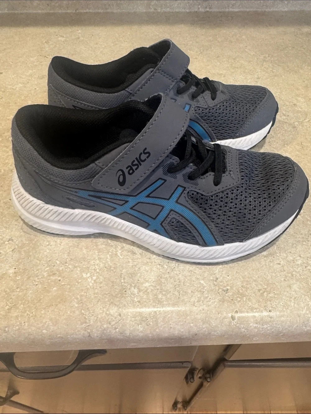 Asics Kids Gray and Blue Hook-and-Loop Athletic Sneakers